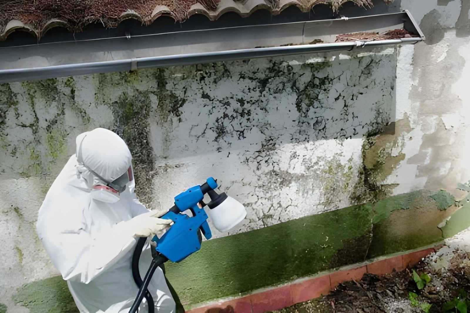 Asbestos tile removal in Levittown